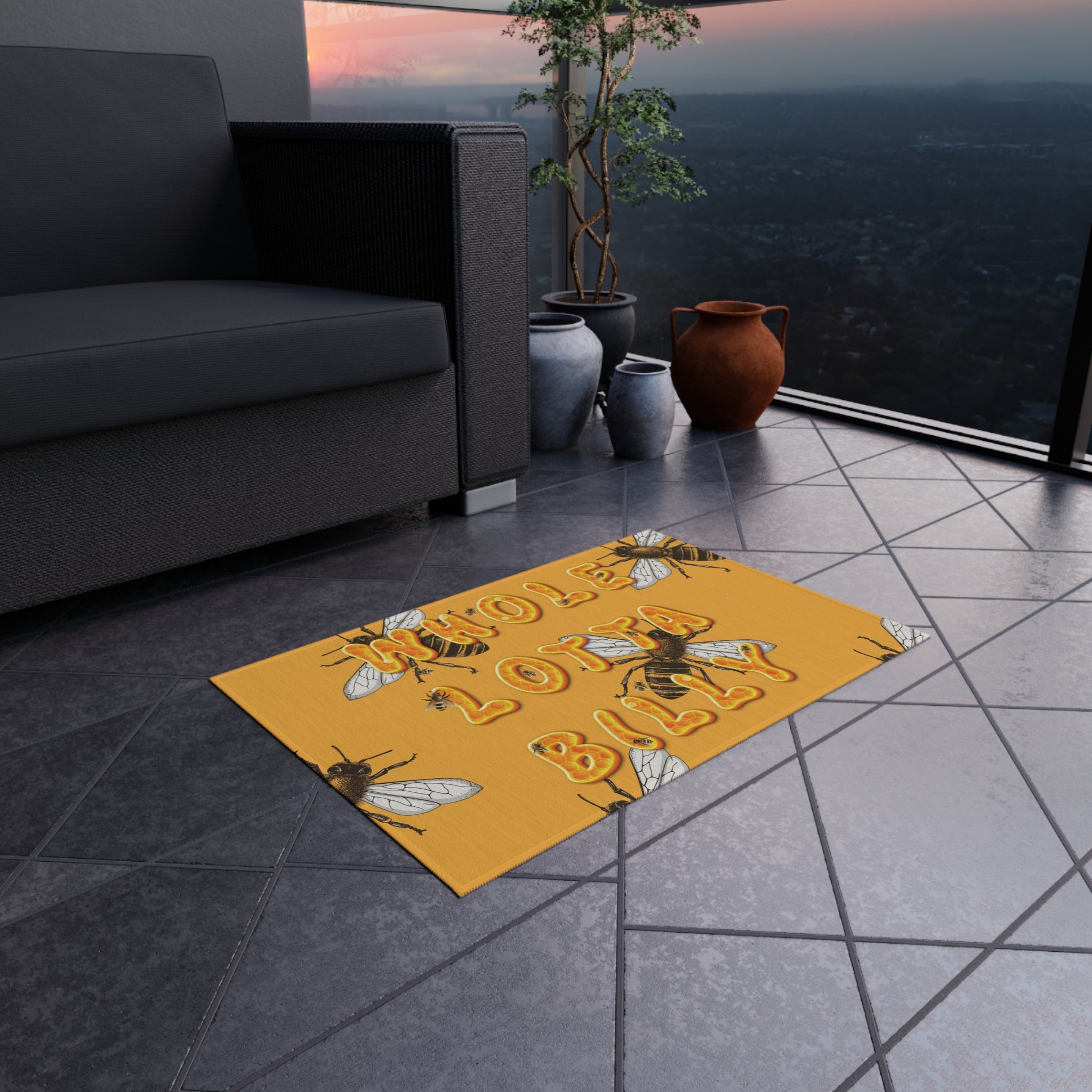 WHOLELOTTABILLY HONEYBEE Outdoor Rug